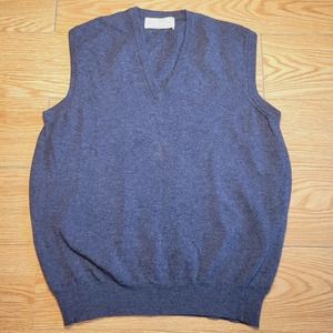 VTG Braemar Men's V-Neck Sweater Vest Size 42 Med/Large Gray Lambswool Scotland